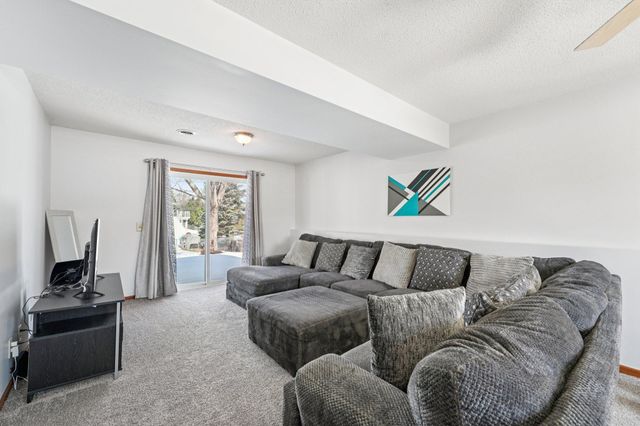 7380 97th Street S, Cottage Grove, MN 55016