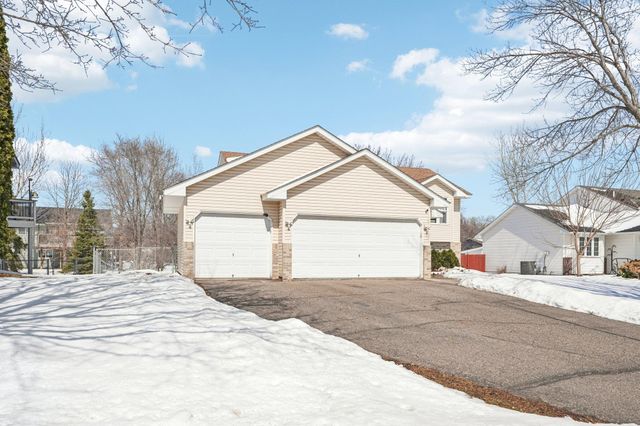 7380 97th Street S, Cottage Grove, MN 55016