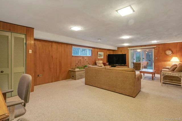 40 Minkel Road, Ossining, NY 10562