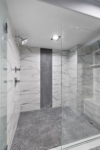 16281 Buckingham Avenue, Birmingham, MI 48025