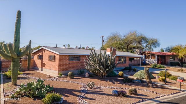 7418 E Calle La Vega, Tucson, AZ 85710