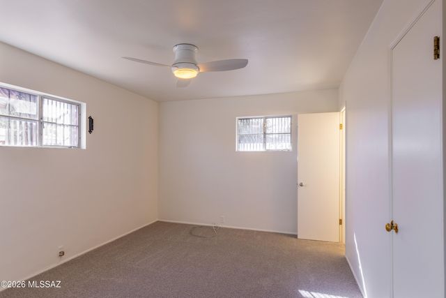 7418 E Calle La Vega, Tucson, AZ 85710