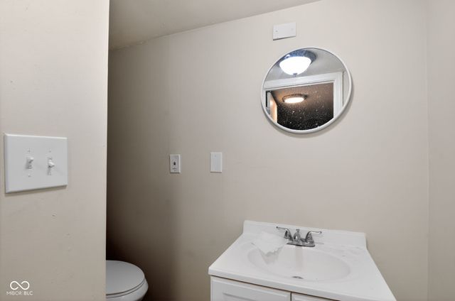 226 S Gladstone Avenue, Indianapolis, IN 46201