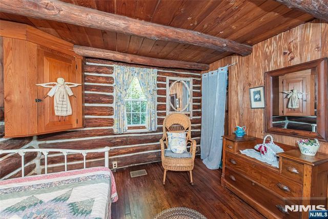 389 Cupsaw Drive, Ringwood, NJ 07456