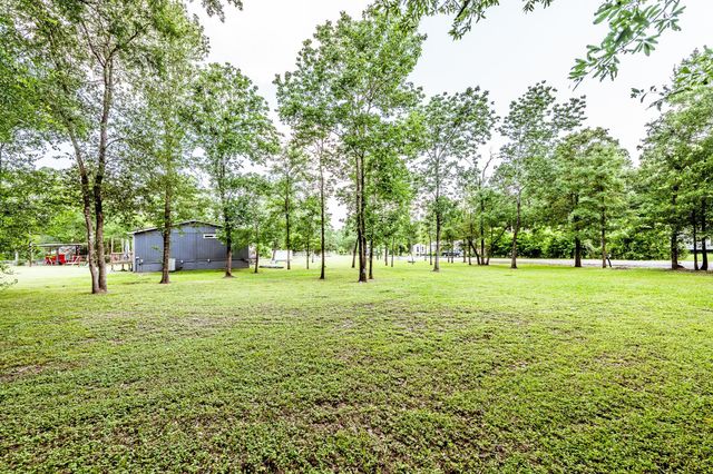 61 Kathryn Drive, Huntsville, TX 77320