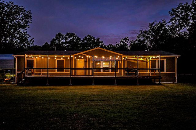 61 Kathryn Drive, Huntsville, TX 77320