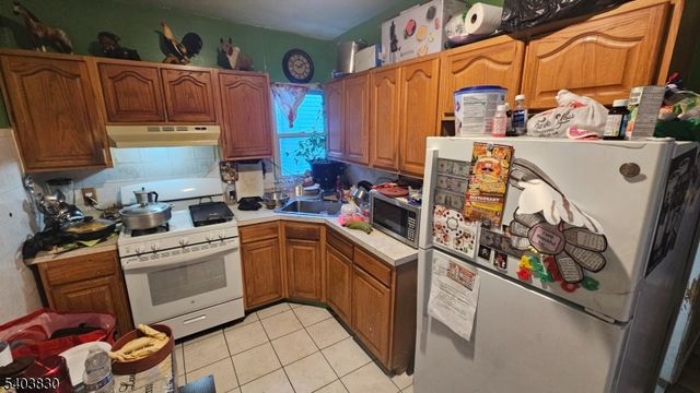 379 Straight St 2, Paterson City, NJ 07501