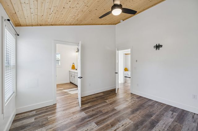 516 Davis St, Cowan, TN 37318