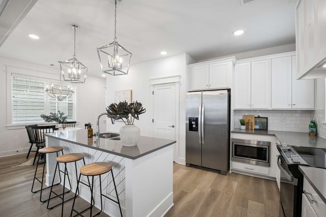 155 Oasis Dr, La Vergne, TN 37086