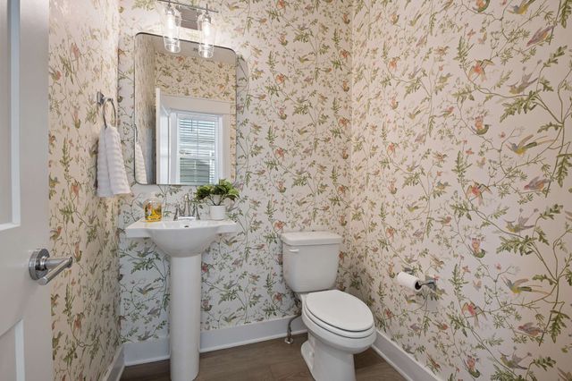 155 Oasis Dr, La Vergne, TN 37086