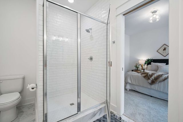 155 Oasis Dr, La Vergne, TN 37086