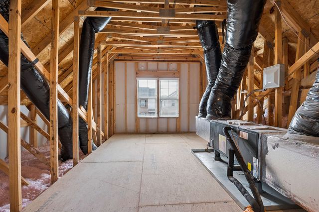 155 Oasis Dr, La Vergne, TN 37086