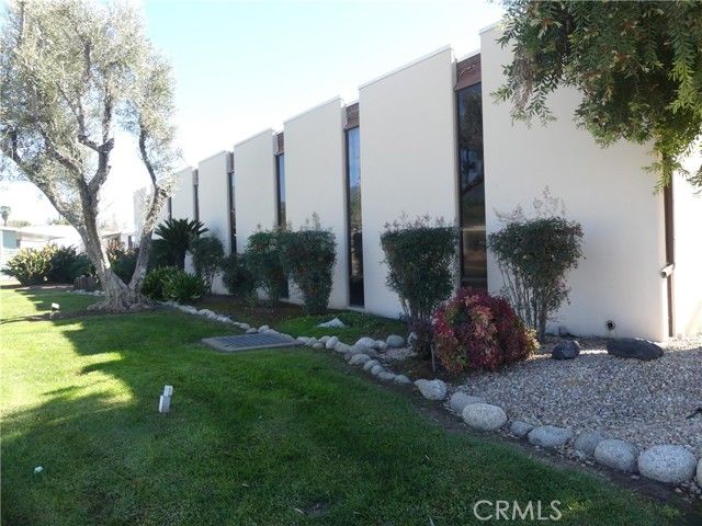 4095 Fruit Street 114, La Verne, CA 91750