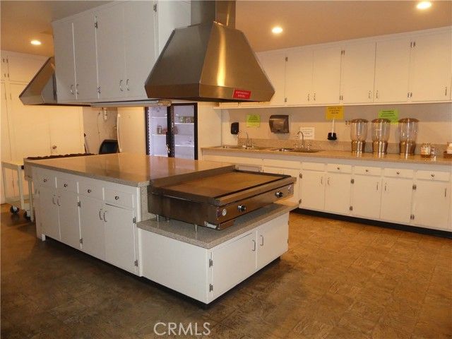 4095 Fruit Street 114, La Verne, CA 91750