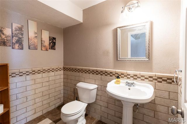 14931 Private Drive 6021, Edgar Springs, MO 65462