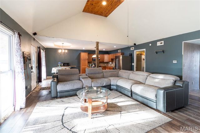 14931 Private Drive 6021, Edgar Springs, MO 65462