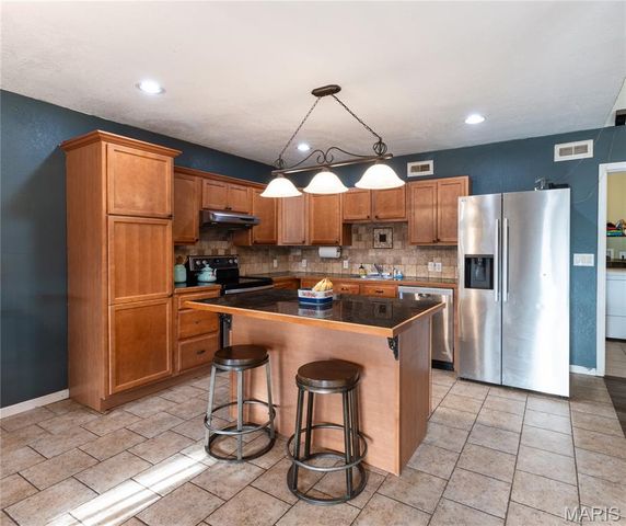 14931 Private Drive 6021, Edgar Springs, MO 65462