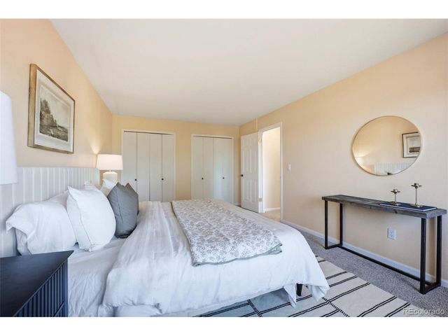 6014 S Kingston Cir, Englewood, CO 80111