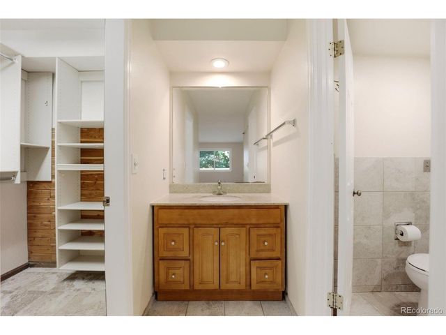 6014 S Kingston Cir, Englewood, CO 80111