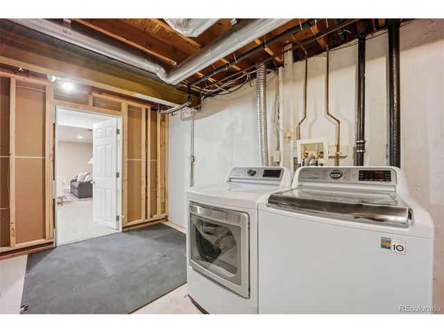 6014 S Kingston Cir, Englewood, CO 80111