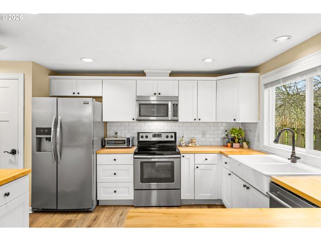 11015 Sw 65TH Ave, Portland, OR 97219