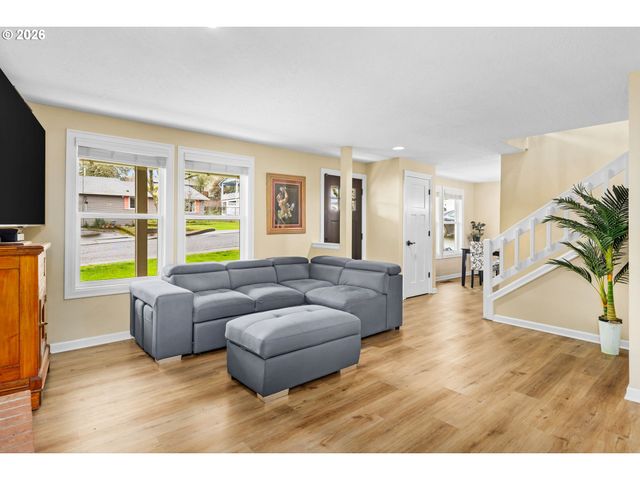 11015 Sw 65TH Ave, Portland, OR 97219