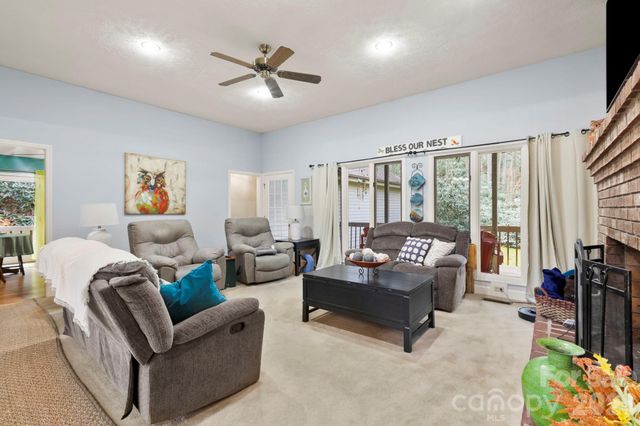 446 Silver Fox Lane, Pisgah Forest, NC 28768
