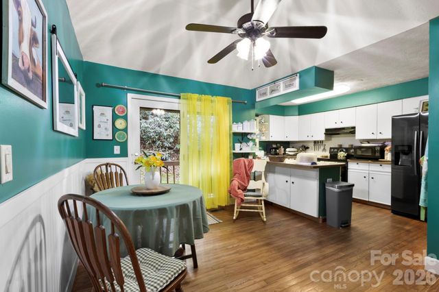 446 Silver Fox Lane, Pisgah Forest, NC 28768