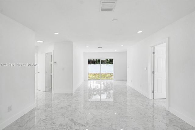 6442 Oak Street, Hollywood, FL 33024