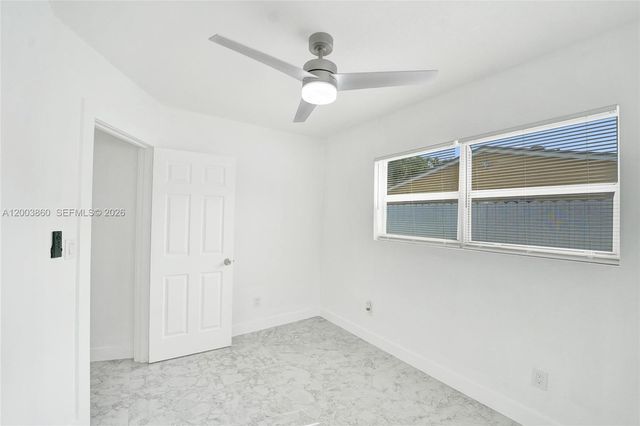 6442 Oak Street, Hollywood, FL 33024
