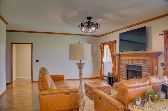 5815 E 136th Street North, Collinsville, OK 74021