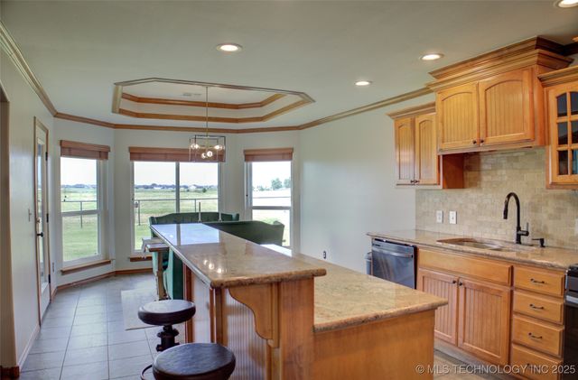 5815 E 136th Street North, Collinsville, OK 74021