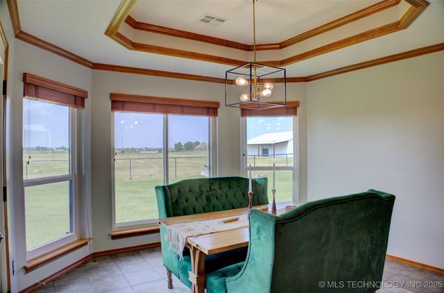 5815 E 136th Street North, Collinsville, OK 74021