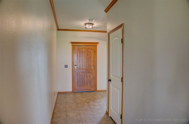 5815 E 136th Street North, Collinsville, OK 74021