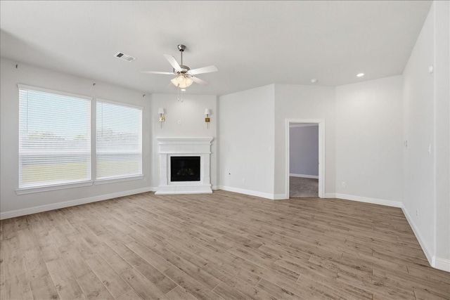 12031 Champions Forest Drive, Mont Belvieu, TX 77535