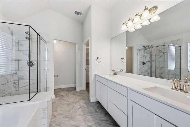 12031 Champions Forest Drive, Mont Belvieu, TX 77535
