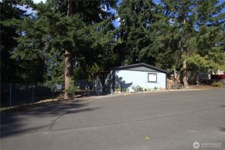 2402 S 370th Place, Federal Way, WA 98003