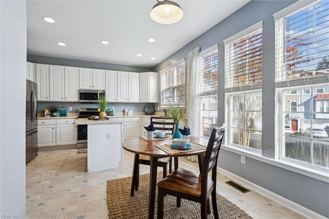 626 Jessica CIR, Newport News, VA 23606