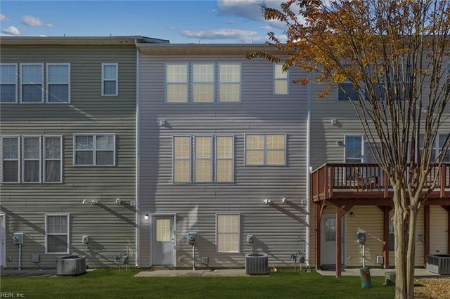 626 Jessica CIR, Newport News, VA 23606