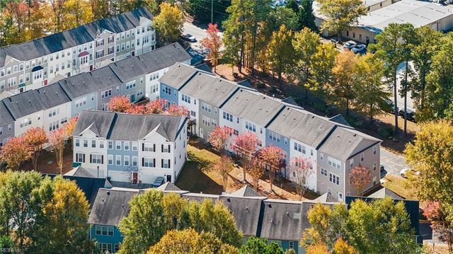 626 Jessica CIR, Newport News, VA 23606