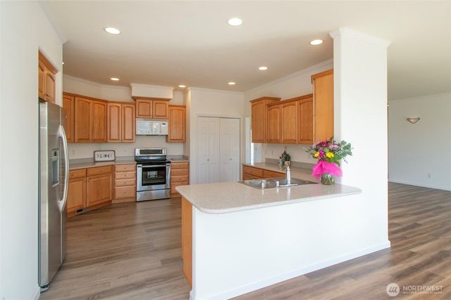 42 Kates Court, Port Angeles, WA 98362