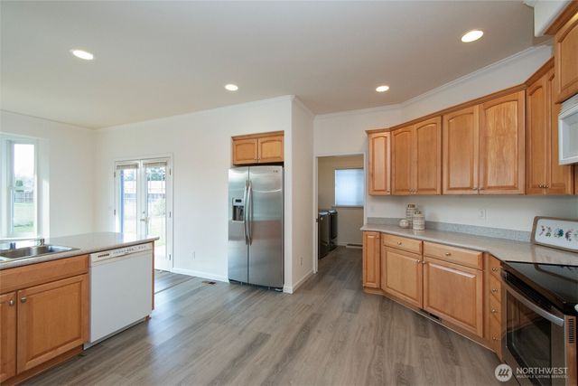 42 Kates Court, Port Angeles, WA 98362