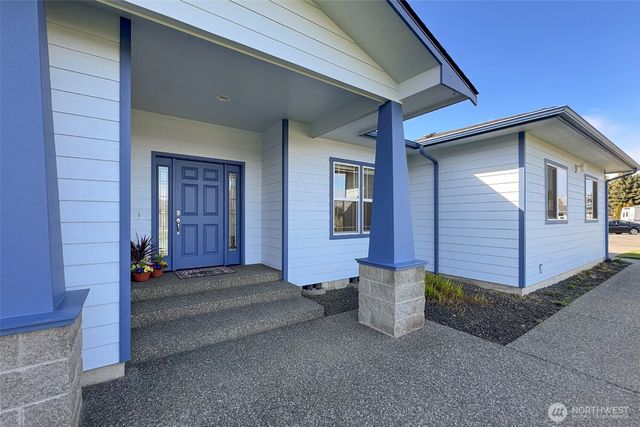 42 Kates Court, Port Angeles, WA 98362