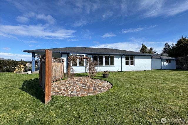 42 Kates Court, Port Angeles, WA 98362