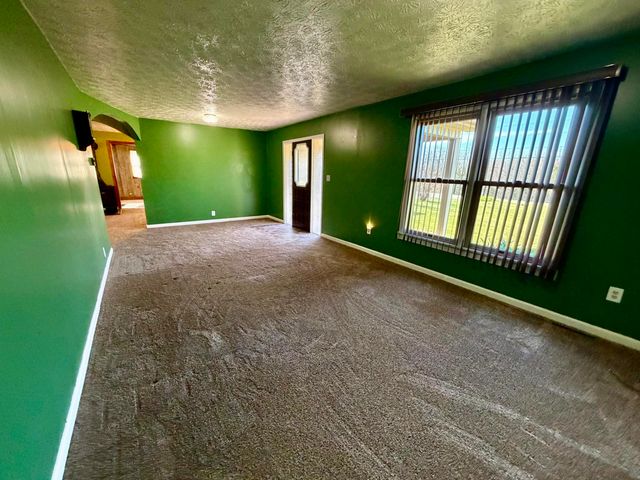 1240 Bowling Ridge Road, Brodhead, KY 40409