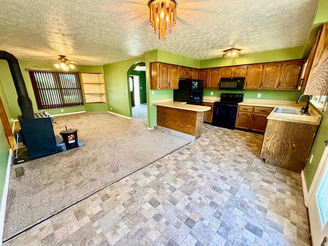 1240 Bowling Ridge Road, Brodhead, KY 40409