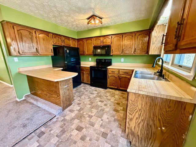 1240 Bowling Ridge Road, Brodhead, KY 40409