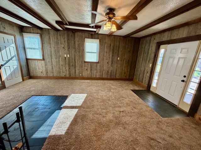 1240 Bowling Ridge Road, Brodhead, KY 40409