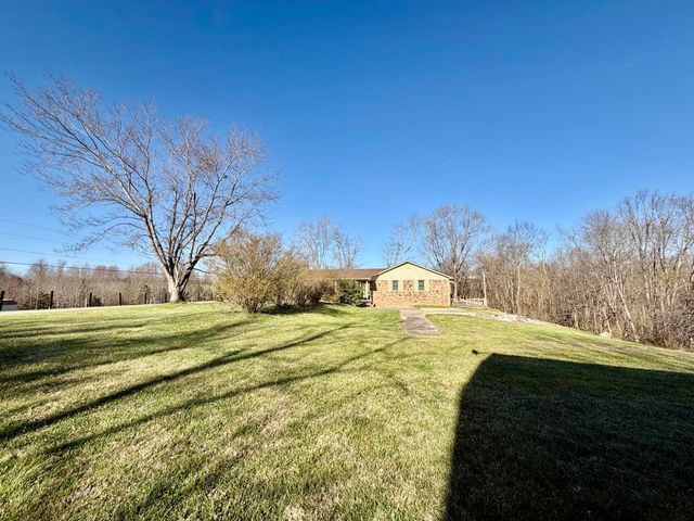 1240 Bowling Ridge Road, Brodhead, KY 40409
