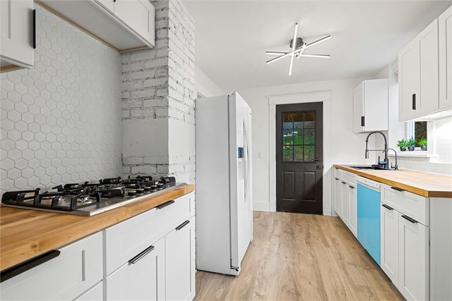 56 Bascom Ave, Observatory Hill, PA 15214